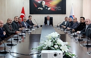 AİÇÜ’de Yardım Kampanyası Planı Değerlendirme Toplantısı Yapıldı