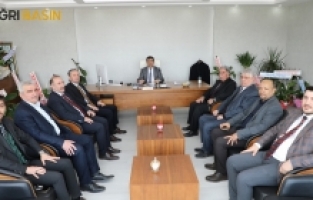 Hasan Kökrek’ten AK Parti Ağrı İl Başkanlığına ziyareti