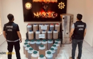 Ağrı’da 537 Kilo 250 Gram Likit Metamfetamin Ele Geçirildi.