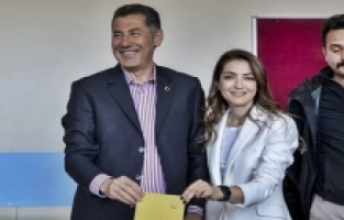 Cumhurbaşkanı adayı Sinan Oğan oy kullandı
