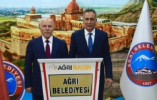 Başkan Mehmet SEKMEN Ağrı'da İki Hizmet Binasının Açılışına Katıldı