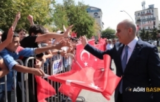 Ağrı’da 30 Ağustos Zafer Bayramı’nın 101. yıl dönümü kutlandı