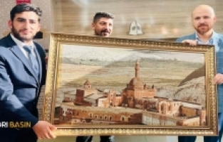 Ağrı Genç Birlik Yönetimi Milli Türk Talebe Birliği Açılışına katıldı