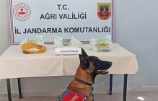 Ağrı'da otobüste 1 kilo 700 gram uyuşturucu ele geçirildi