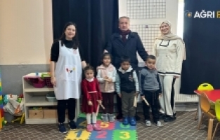 Müdür Kökrek, Kumlugeçit Genç Demokratlar Derneği İlkokulu'nu Ziyaret Etti