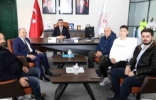 Ağrılı Boksör Mir Boran Yıldırım, Türkiye İkinciliği Başarısıyla Onurlandırıldı