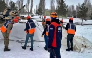 Ağrı’da Askeri Personele Çadır Kurma Eğitimi
