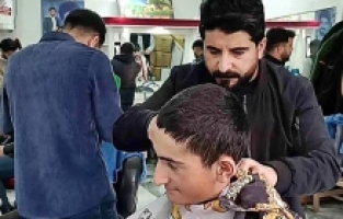 Diyadin'de Yetim ve Öksüz Çocuklara Ücretsiz Tıraş