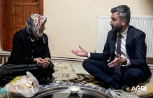 Başkan Yıldız, İftar’da Halime Teyze’nin Misafiri Oldu