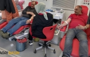 Tutak’ta Kan Bağışı Kampanyası: Vatandaşlar Sağlık Kontrolü ile Kan Verdiler