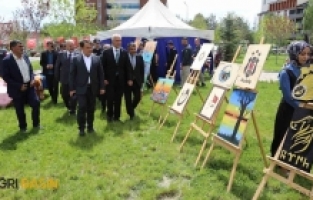 Eleşkirt’te Hayat Boyu Öğrenme Şenliği coşkuyla kutlandı