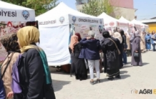 Diyadin’de El Emeği Ürünler Hayat Boyu Öğrenme Şenliğinde