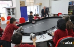 Ağrı’da KodlAğrı Projesiyle 125 Bin Öğrenci Teknolojiyle Tanışıyor