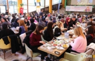Ağrı’da Gönüllüler Günü Buluşması
