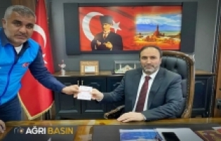 Ağrı İl Müftüsü Dr. İhsan İlhan Kurban Bağışını Yaptı
