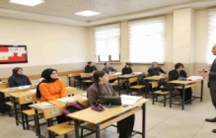 Ağrı’da YKS hazırlığına yakın takip ve destek