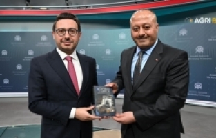 Ağrılı Gazeteci Atakan Çelik'ten Dikkat Çeken Kitap