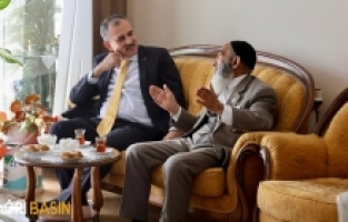 Vali Bozkurt’tan Şehit Ailelerine Bayram Ziyareti