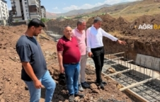 Ağrı’da yeni eğitim yılı öncesi okul inşaatları incelendi