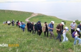 Balık Gölü'nde 15 Temmuz Anısına Zirve Yürüyüşü