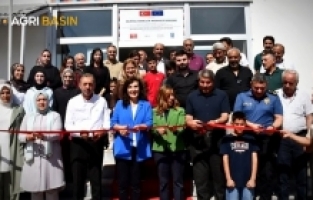 ​​​​​​​Patnos'ta Dijital Gençlik Merkezi Hizmete Açıldı