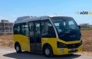 Tutak Belediyesi Araç Filosunu Yeni Minibüsle Güçlendirdi