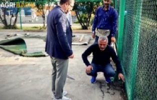 Ağrı’da tenis kortları yenileniyor