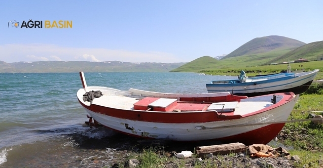 Taşlıçay Balık Gölü, Yazın Doğa Tutkunlarının Gözdesi