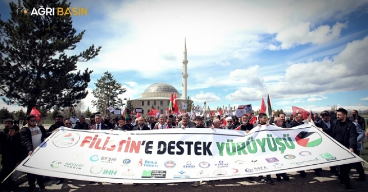 AİÇÜ Kampüsünde Filistin Vicdan Yürüyüşü