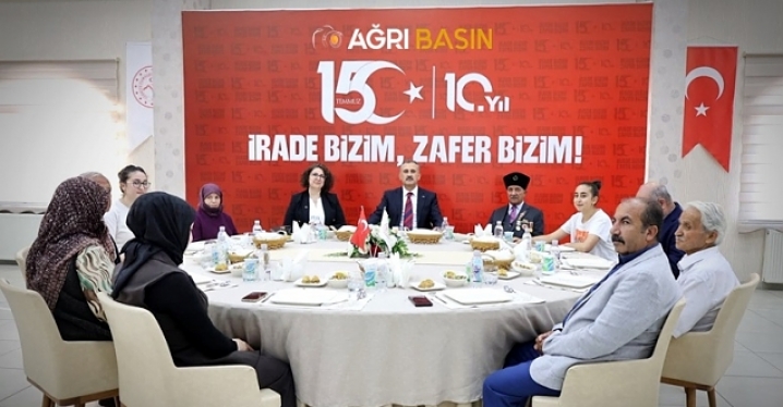 Ağrı’da 15 Temmuz Şehitleri Dualarla Anıldı