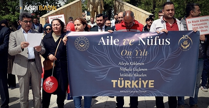 Ağrı’da “Aile ve Nüfus Yılı” yürüyüşü düzenlendi