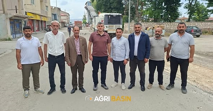 Diyadin'de 4 Kilometrelik Asfalt Hamlesi Başladı