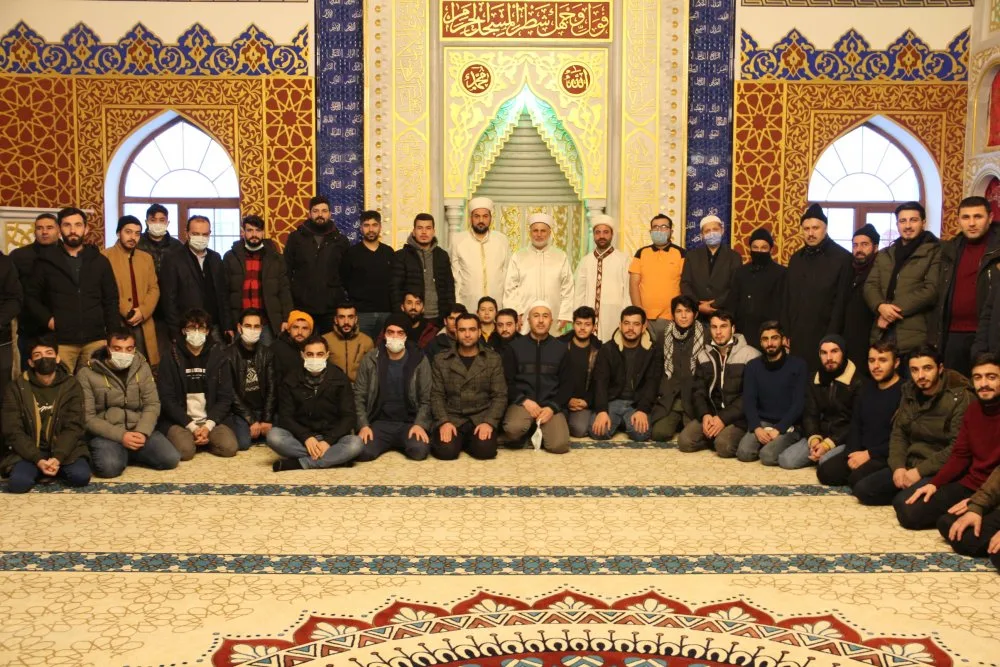 Ağrı'da Sabah Namazında Ailece Camideyiz Etkinliği Düzenlendi