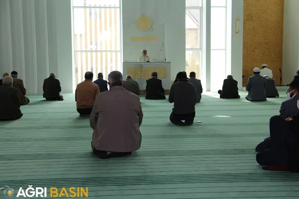 Camiler Ve Din Görevlileri Haftası Etkinlikleri Devam Ediyor