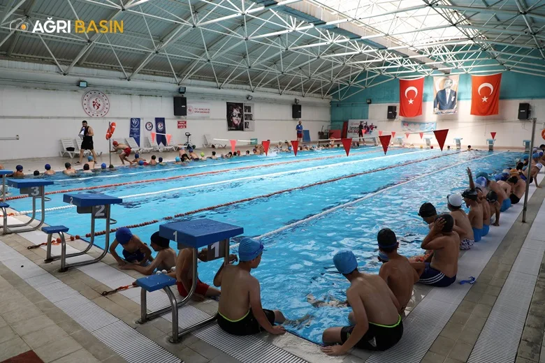 Ağrı GSB’den Gençlere Yarıyıl Tatili Hediyesi