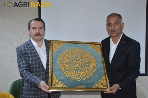 Memur-Sen Ve Eğitim-Bir-Sen İl Divan Toplantısı Gerçekleştirildi