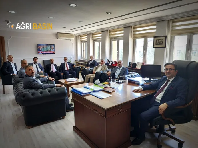 Ağrı esnafına 72 ay taksit desteği anlatıldı