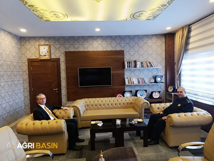 Jandarma Genel Komutanlığı Müfettişi Arı’dan Müdür Kökrek'e Ziyaret