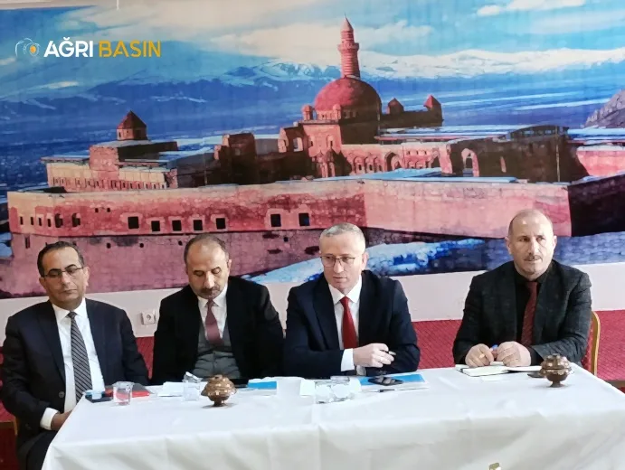 Ağrı’da Eğitimde İlk Dönem Değerlendirme Toplantısı Gerçekleştirildi