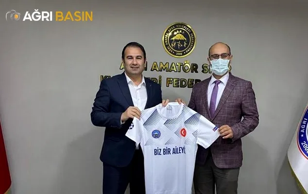 Ağrı’da Spor Müsabakasında Görevlendirilecekler İçin İlk Yardım Kursu Verildi