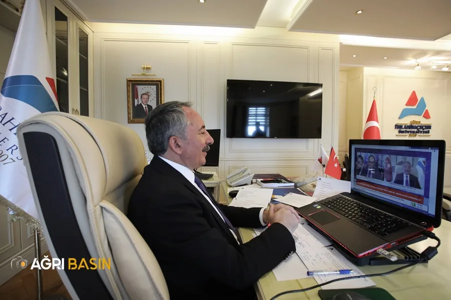 Rektör KARABULUT “Kent ve Hayat” Programına Konuk Oldu