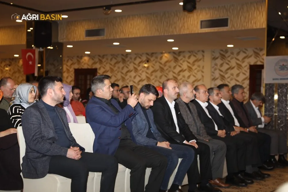 Büro Memur-Sen Ağrı Şube Başkanı Emrah Yıldız, Genel Başkan Yazgan’a Sorunları Bizzat İletti