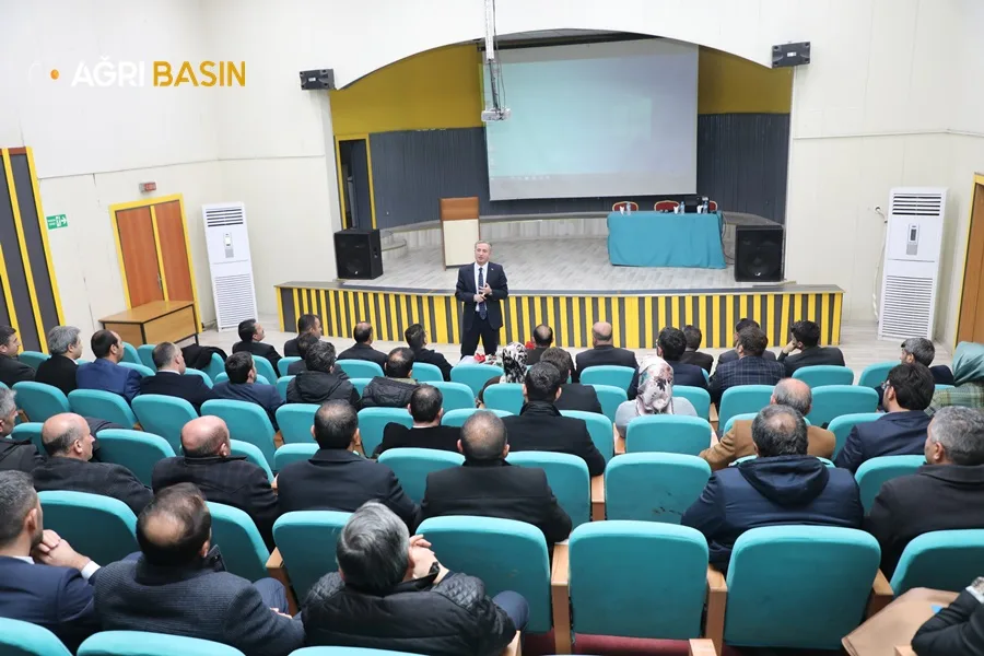 Ağrı'nın Zirvesinde Teknoloji Yarışması değerlendirme toplantısı