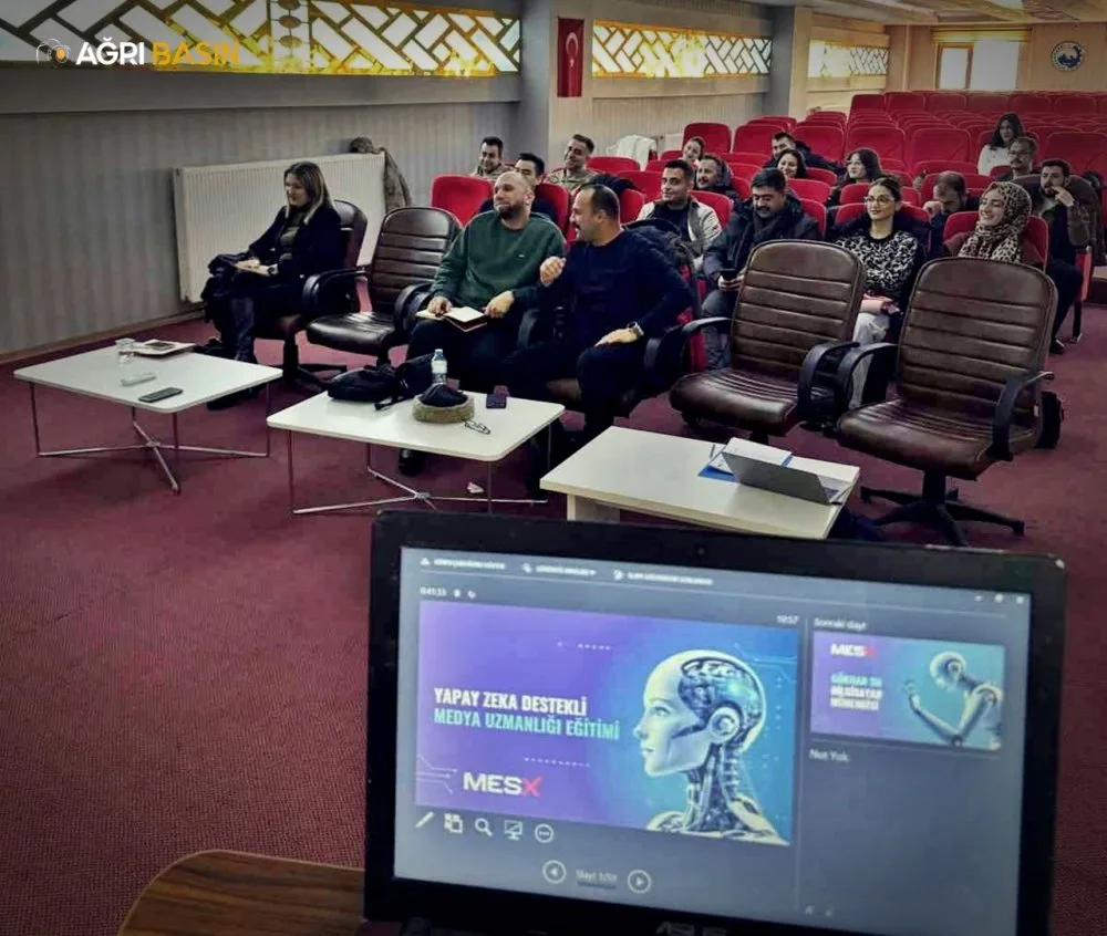 Ağrı’da Basın Mensuplarına Yapay Zekâ Destekli Medya Eğitimi