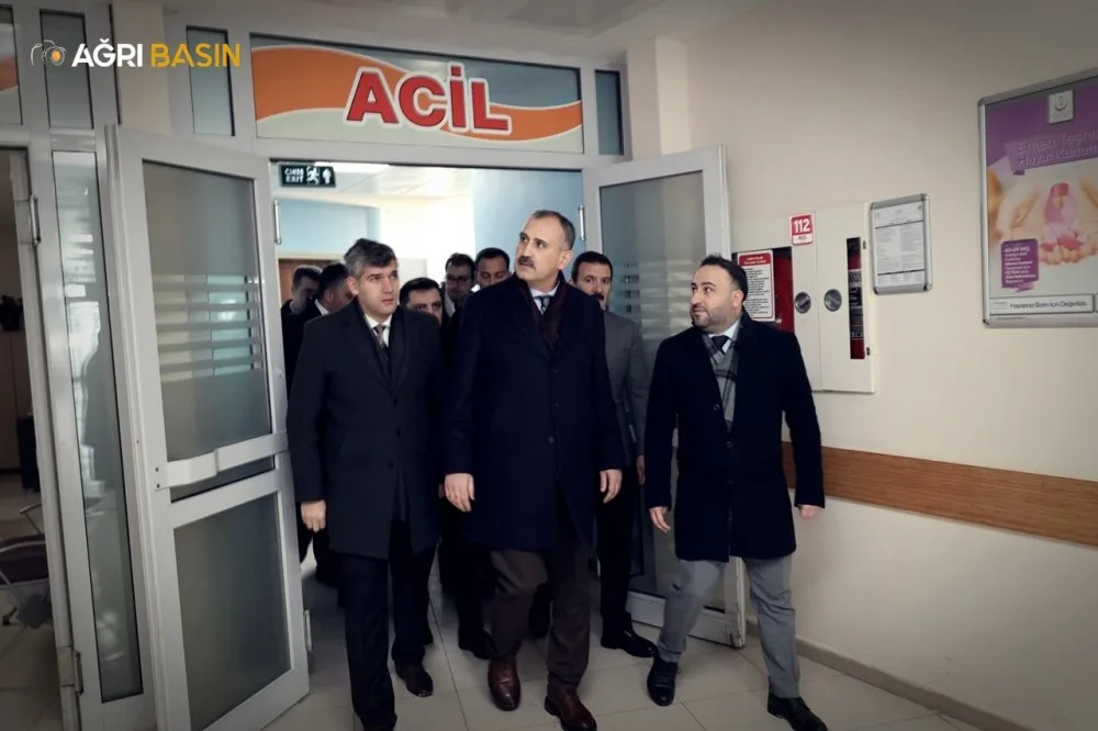 Vali Bozkurt Diyadin Devlet Hastanesinde İncelemelerde Bulundu