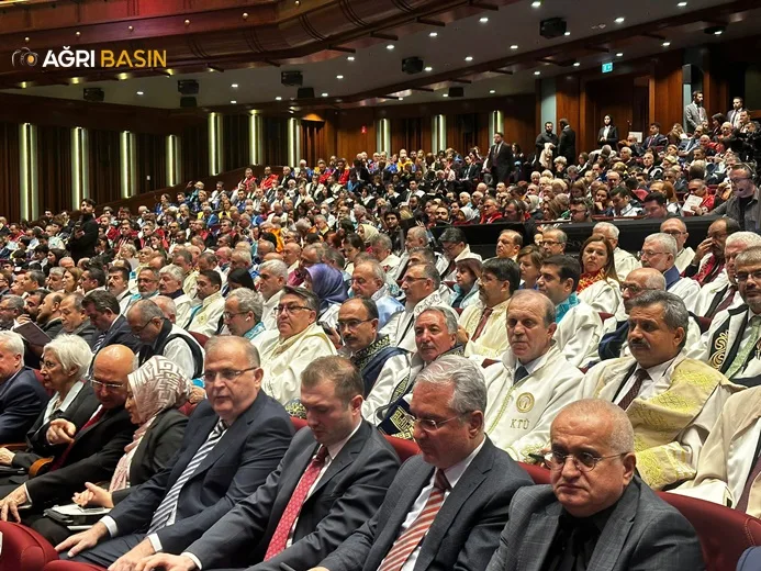 Rektör Prof. Dr. Karabulut, 2023-2024 YÖK Akademik Yılı Açılış Töreni’ne Katıldı