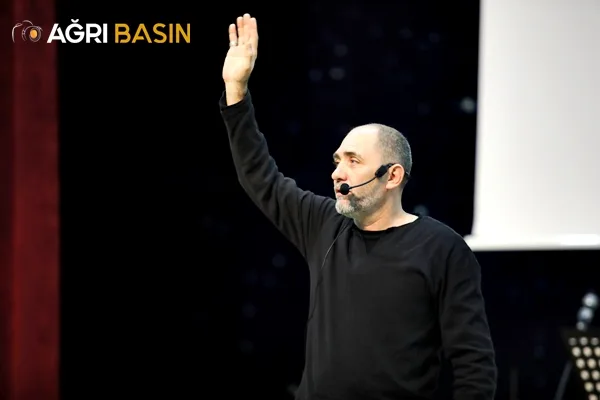 AİÇÜ’de “Gençlerle Geleceğe” Semineri Düzenlendi
