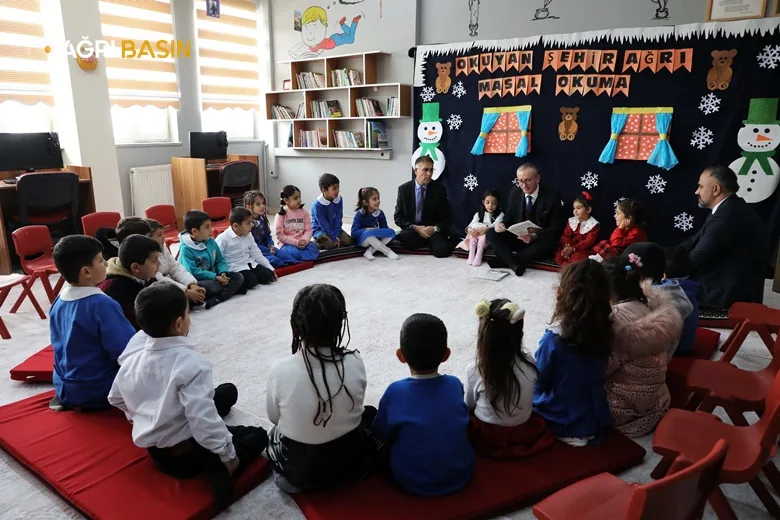 "Okuyan Şehir Ağrı" Projesiyle Miniklere Masal Keyfi