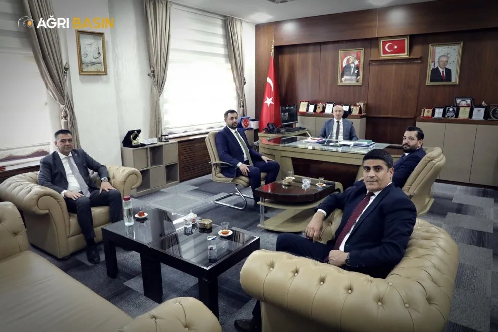 Hasan Kökrek STK’larla eğitimi masaya yatırdı