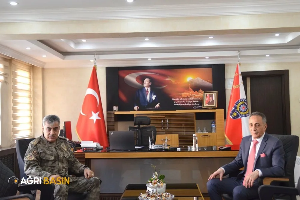 Başkan Karadoğan'dan İl Jandarma Komutanı ve İl Emniyet Müdürüne İadei Ziyaret